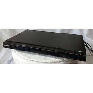 SONY DVP-SR200P CD/DVD Player  TESTED